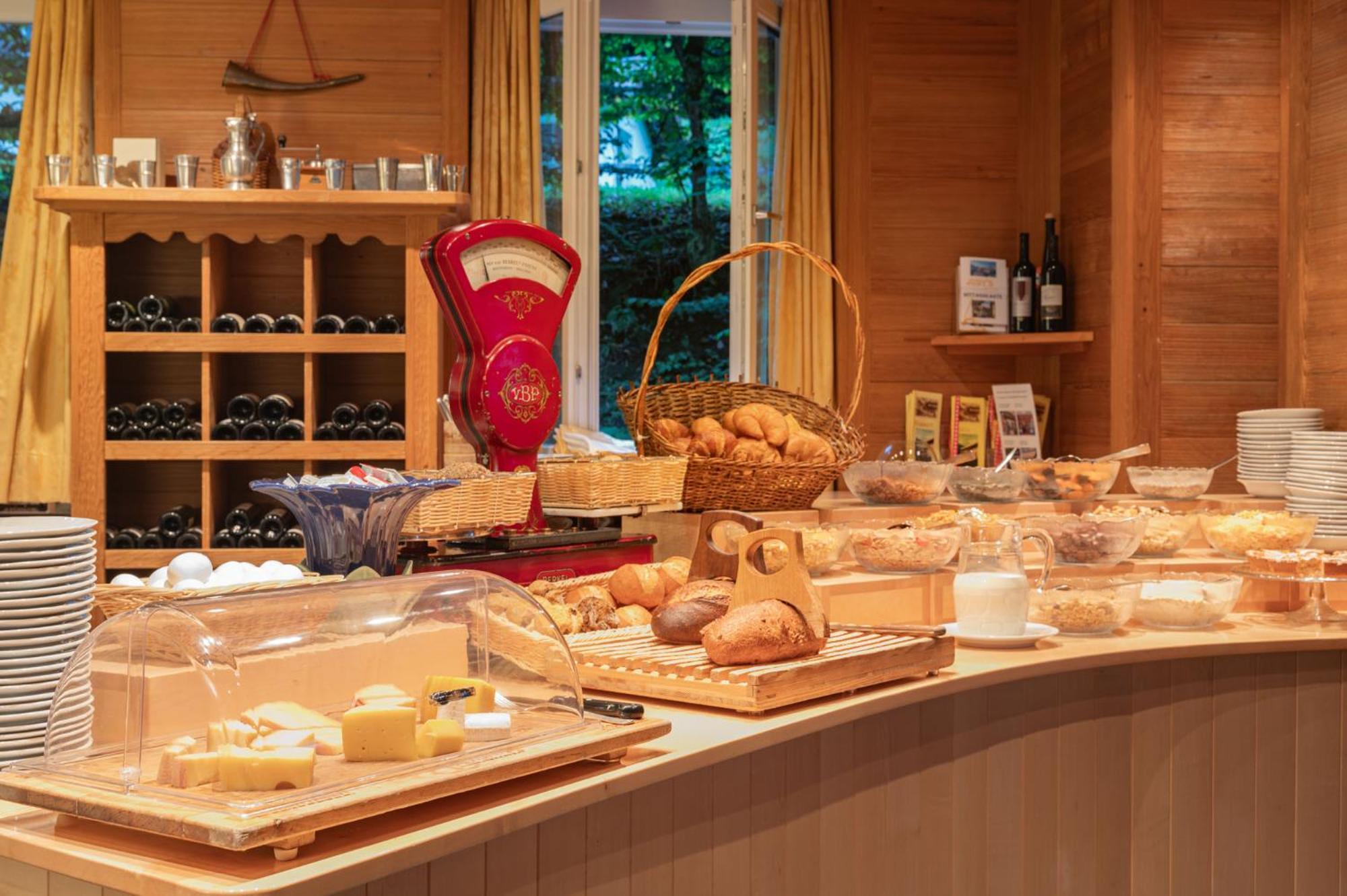 Bellevue - Traditional Swiss Hideaway Hotel 3*