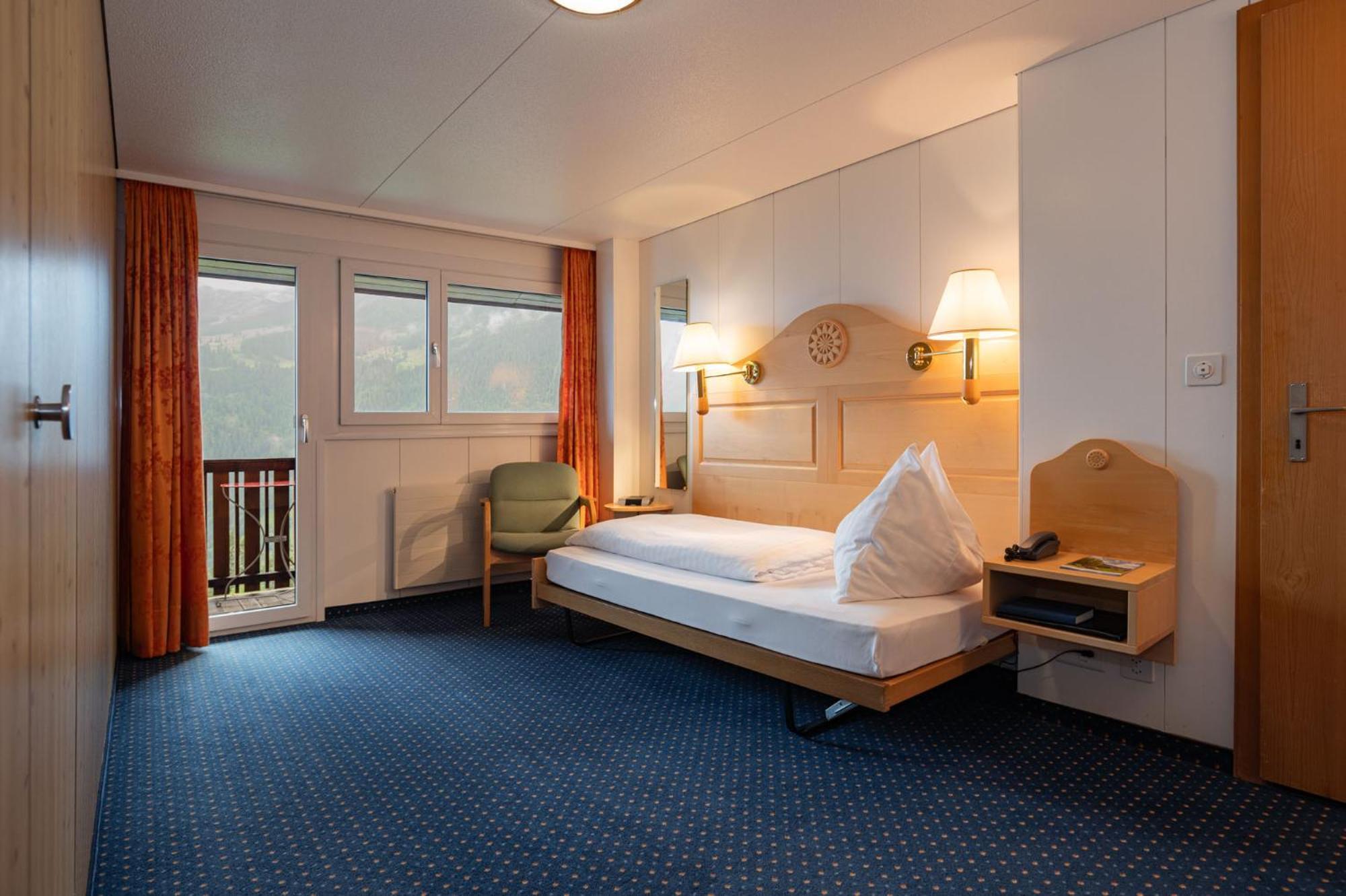 Hotel Bellevue - Traditional Swiss Hideaway 3*