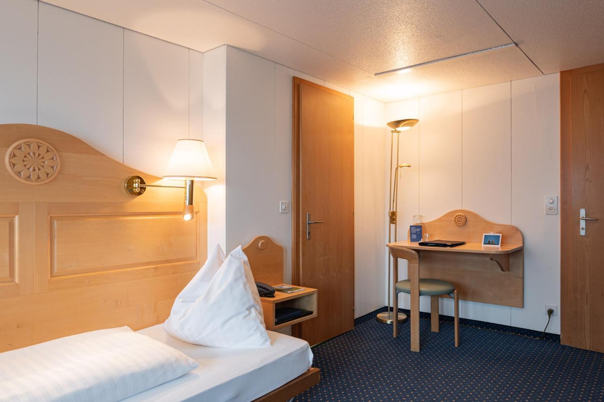 Bellevue - Traditional Swiss Hideaway Hotel