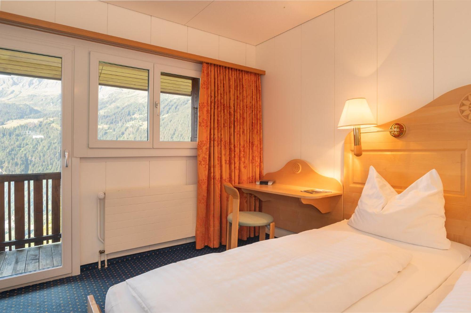 Hotel Bellevue - Traditional Swiss Hideaway