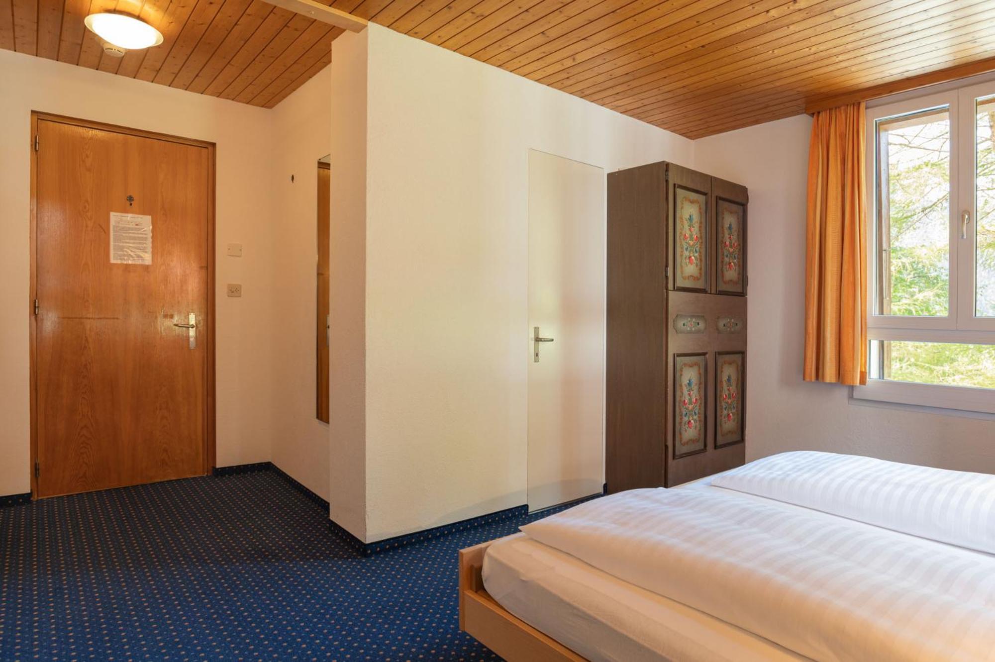 Bellevue - Traditional Swiss Hideaway 3*